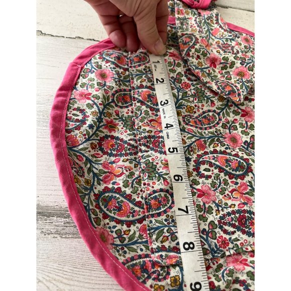 Pink floral thread and needles carrier - Picture 8 of 8